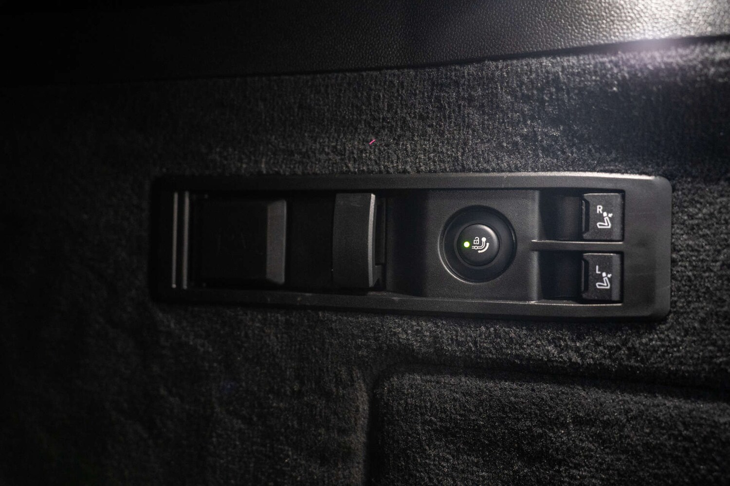 Used BMW iX 2022 for sale - 77476430: Photo 21