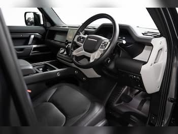 Used Land Rover Defender 110 2023 for sale - 79696130: Photo