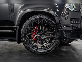 Used Land Rover Defender 110 2024 for sale - 75488652: Photo