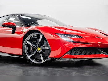 Used Ferrari SF90 Stradale 2023 for sale - 75230791: Photo
