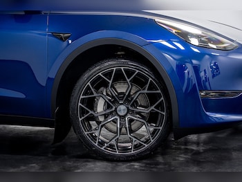 Used Tesla Model Y 2024 for sale - 77188872: Photo