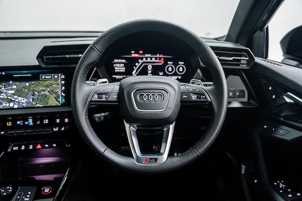 Used Audi RS3 2023 for sale - 76077224: Photo 32