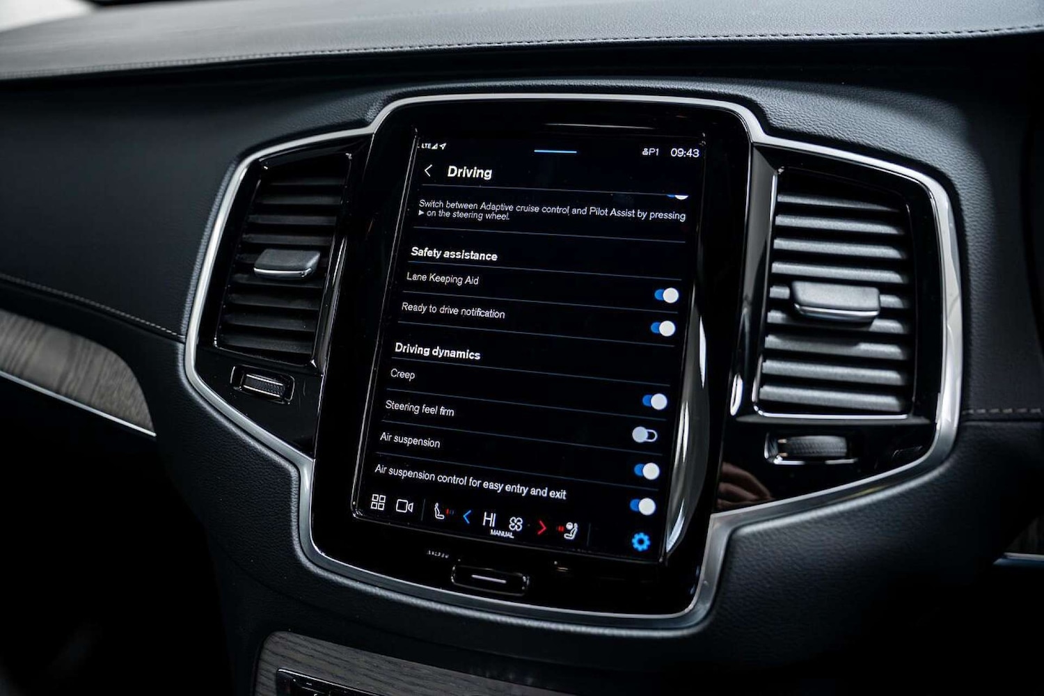 Used Volvo XC90 2023 for sale - 77406616: Photo 38