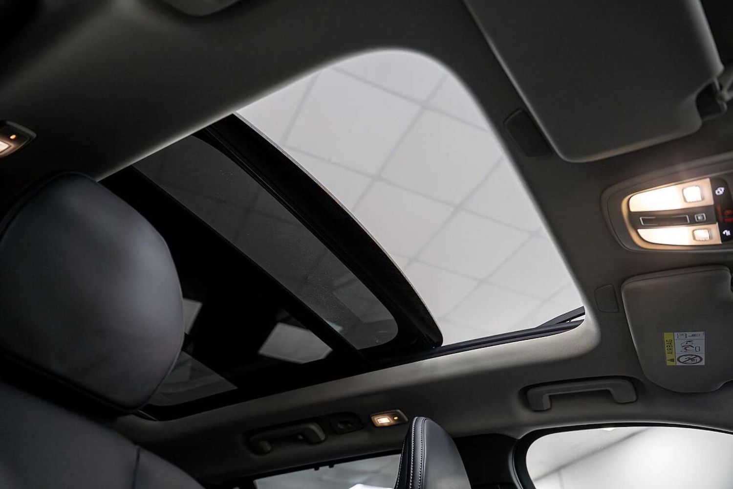 Used Volvo XC90 2023 for sale - 77406616: Photo 40