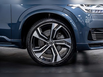 Used Volvo XC90 2023 for sale - 77406616: Photo