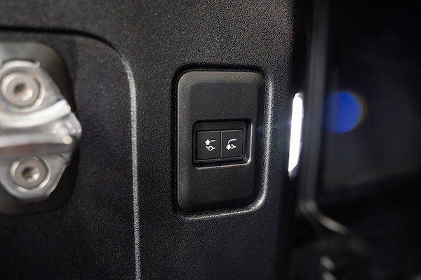 Used Land Rover Defender 110 2024 for sale - 74613218: Photo 22