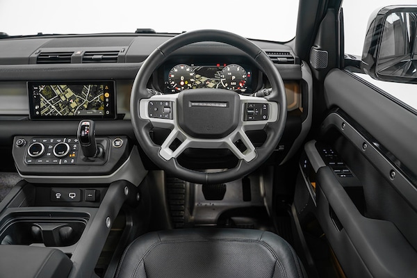 Used Land Rover Defender 110 2024 for sale - 74613218: Photo 34