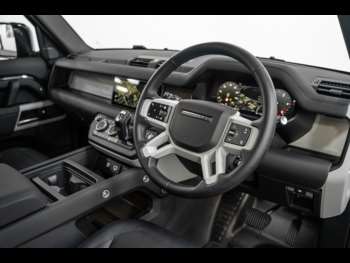 Used Land Rover Defender 110 2024 for sale - 74613218: Photo
