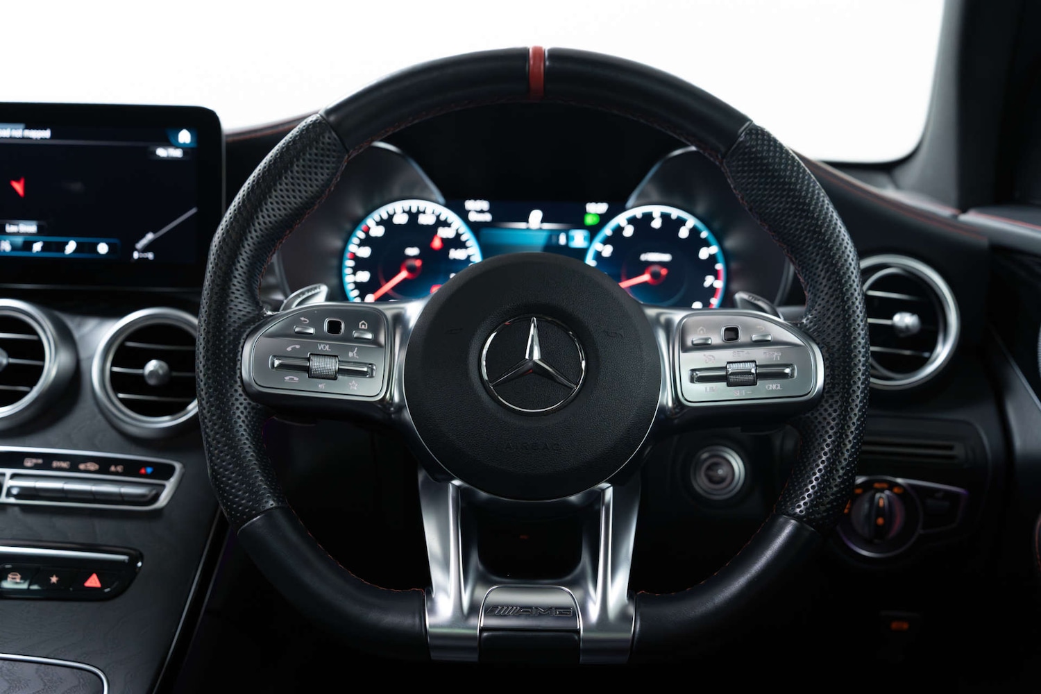 Used Mercedes-Benz GLC 2020 for sale - 77470098: Photo 28