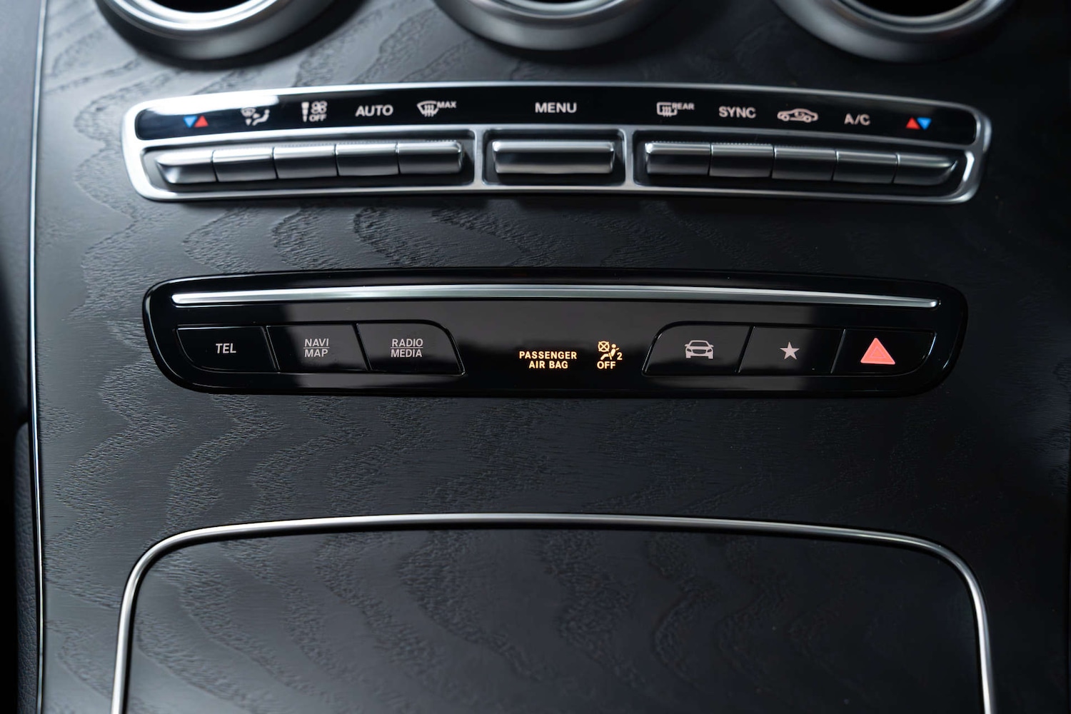 Used Mercedes-Benz GLC 2020 for sale - 77470098: Photo 32