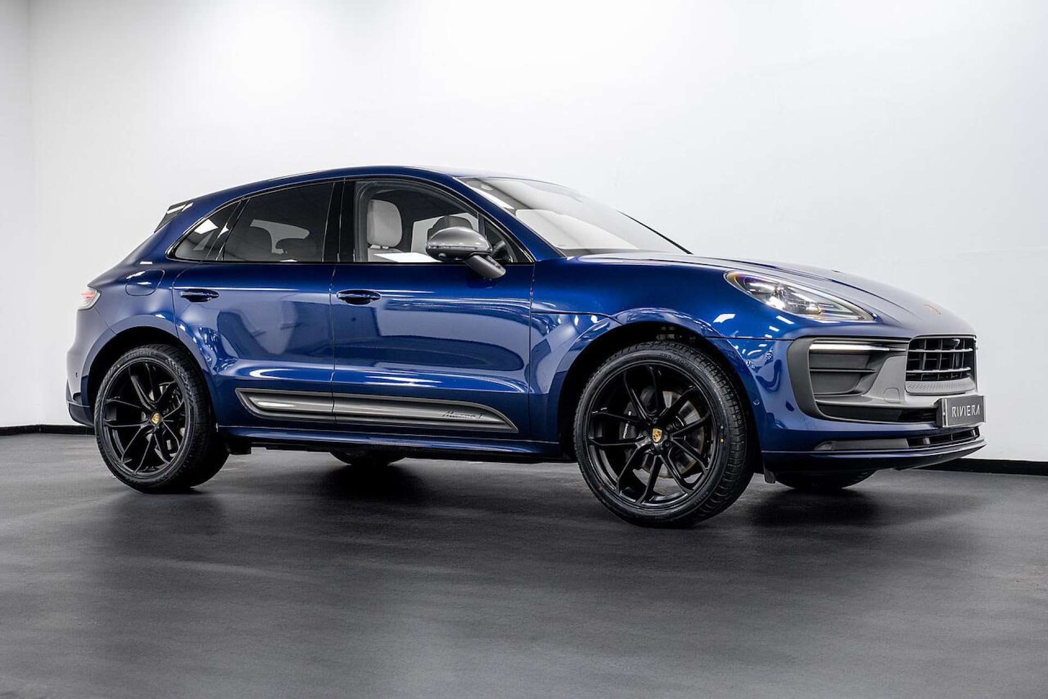Used Porsche Macan 2022 for sale - 77406635: Photo 12