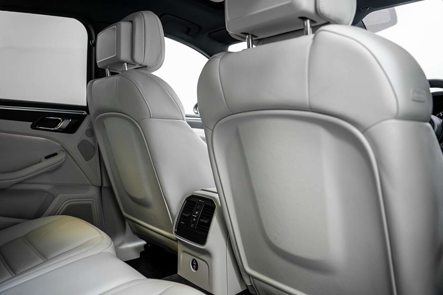 Used Porsche Macan 2022 for sale - 77406635: Photo 21