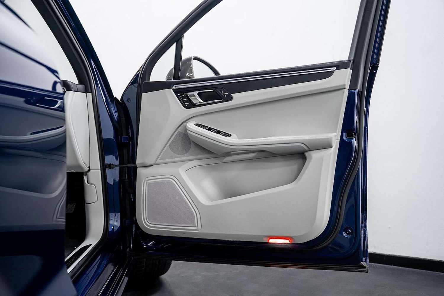 Used Porsche Macan 2022 for sale - 77406635: Photo 23