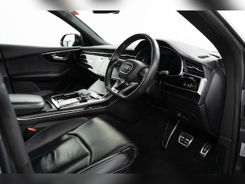 Used Audi Q8 2023 for sale - 78952060: Photo