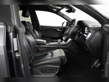 Used Audi Q8 2023 for sale - 78952060: Photo