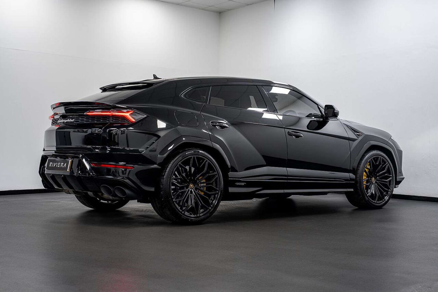 Used Lamborghini Urus 2025 for sale - 77406615: Photo 15