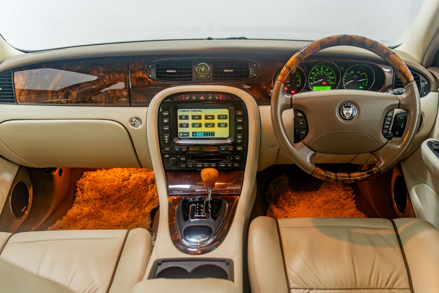 Used Jaguar XJ 2007 for sale - 77604054: Photo 15