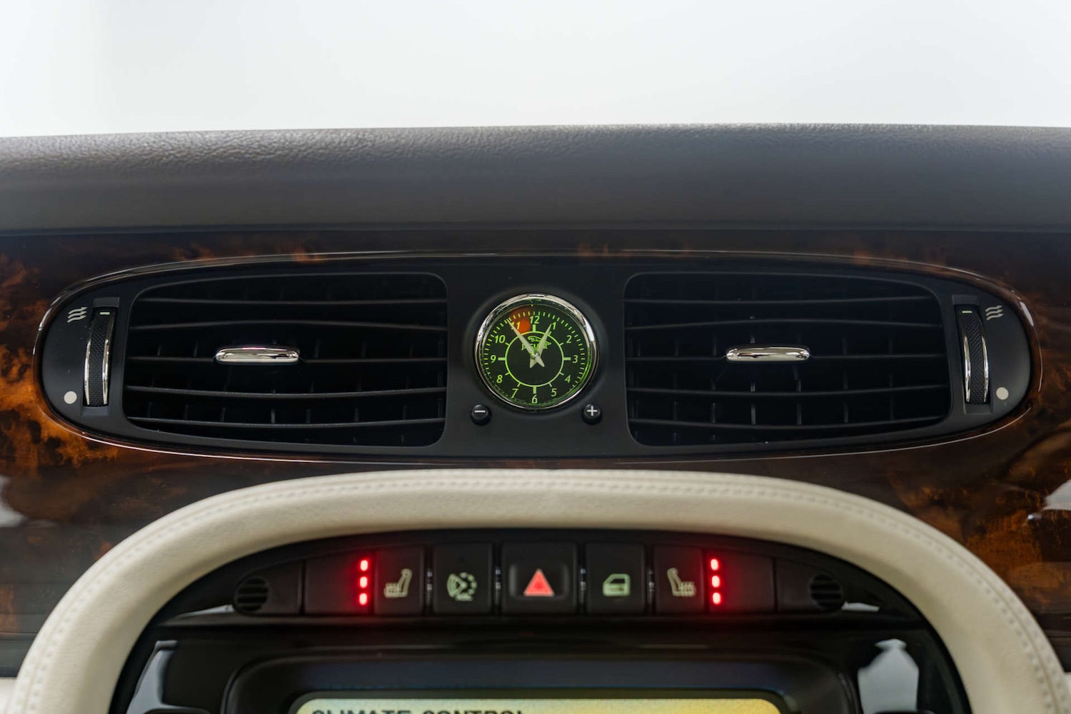 Used Jaguar XJ 2007 for sale - 77604054: Photo 19