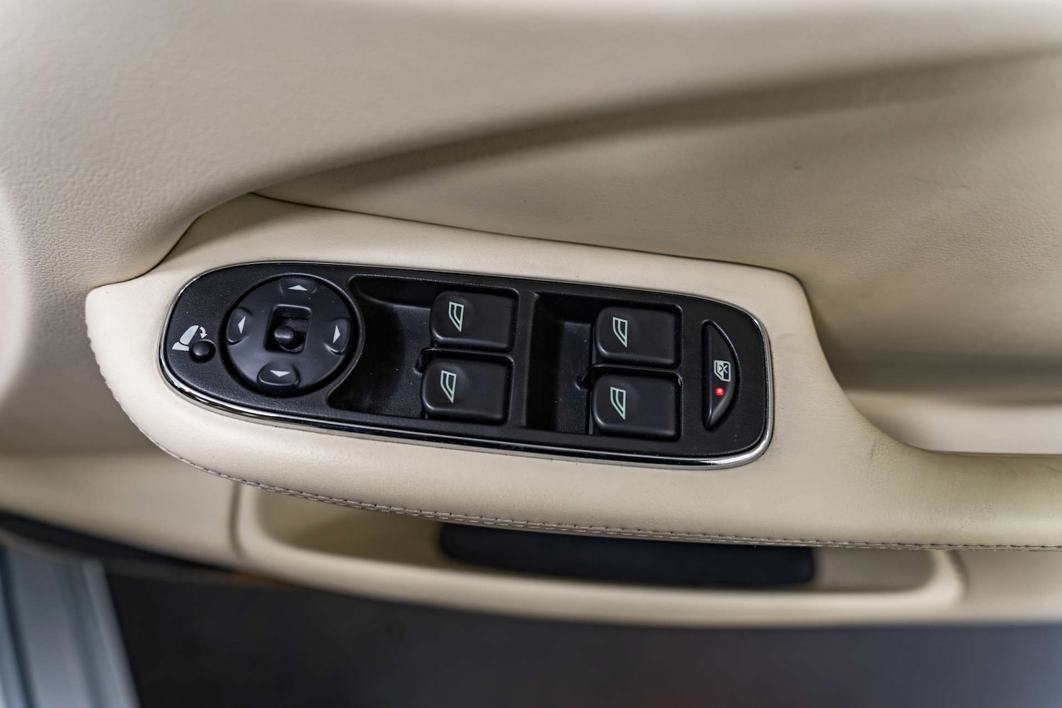 Used Jaguar XJ 2007 for sale - 77604054: Photo 27