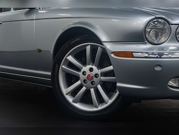 Used Jaguar XJ 2007 for sale - 77604054: Photo