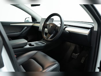 Used Tesla Model Y 2022 for sale - 79301298: Photo
