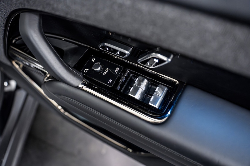 Used Land Rover Range Rover Sport 2024 for sale - 76582965: Photo 11