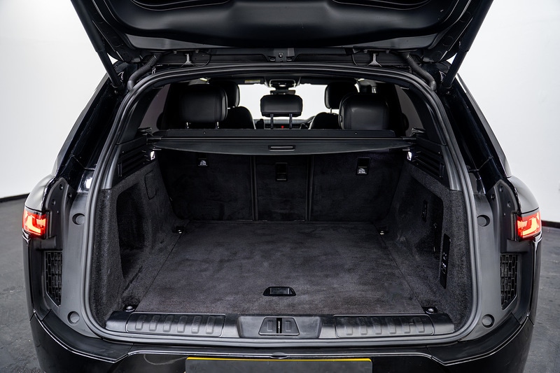 Used Land Rover Range Rover Sport 2024 for sale - 76582965: Photo 4