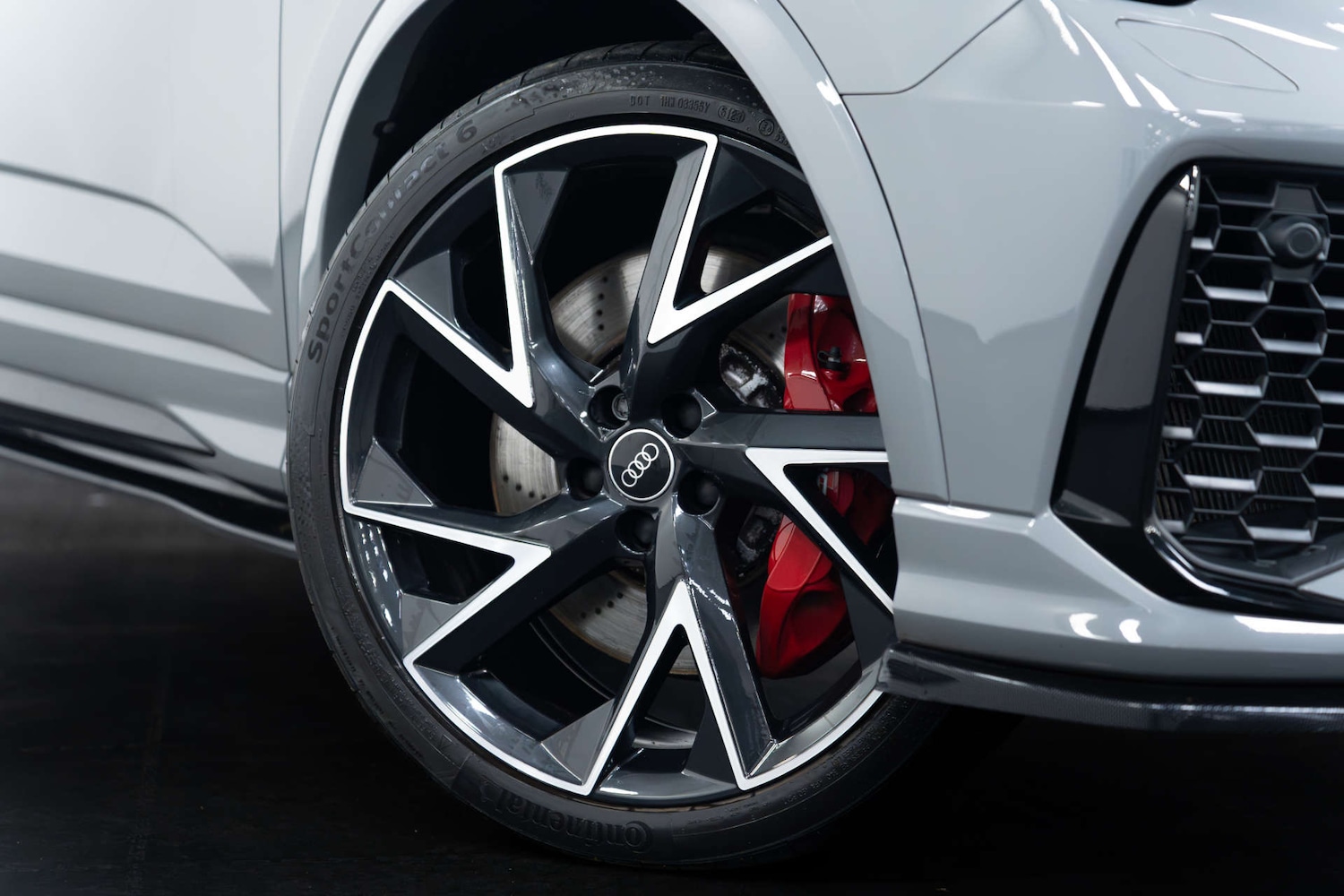 Used Audi RS Q3 2022 for sale - 77490204: Photo 2