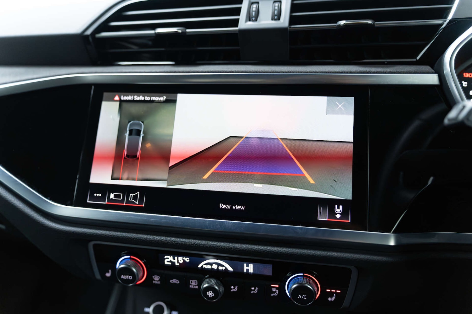 Used Audi RS Q3 2022 for sale - 77490204: Photo 28