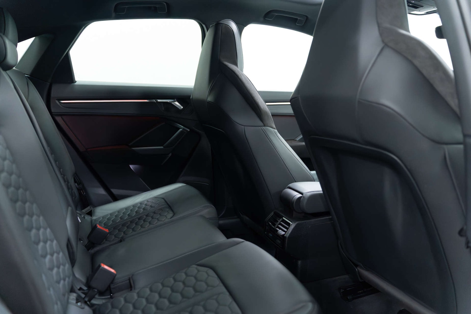 Used Audi RS Q3 2022 for sale - 77490204: Photo 40