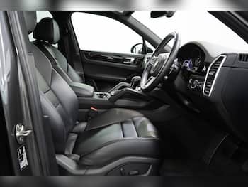 Used Porsche Cayenne 2022 for sale - 79653976: Photo