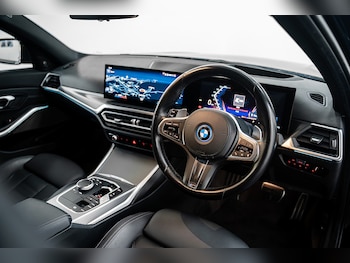 Used BMW 3 Series 2022 for sale - 75110764: Photo