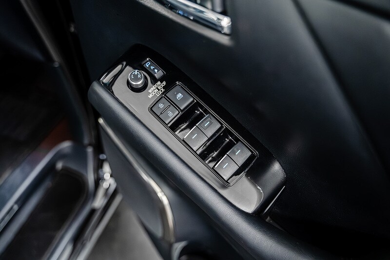 Used Toyota Alphard for sale - 76784399: Photo 32