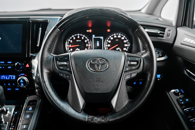 Used Toyota Alphard for sale - 76784399: Photo 38