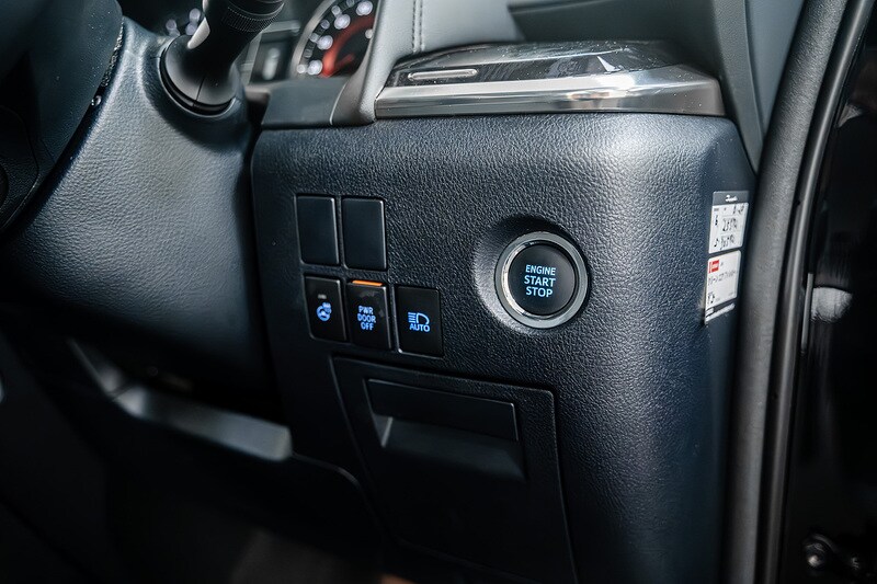 Used Toyota Alphard for sale - 76784399: Photo 45