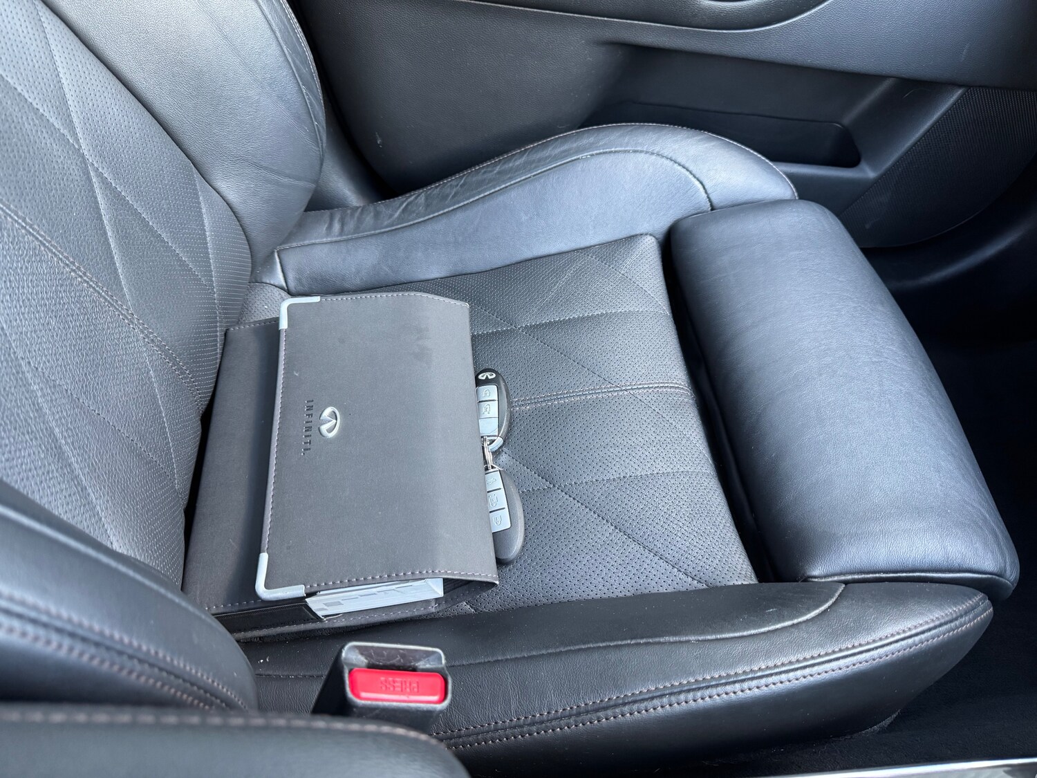 Used Infiniti FX 2010 for sale - 76730224: Photo 19