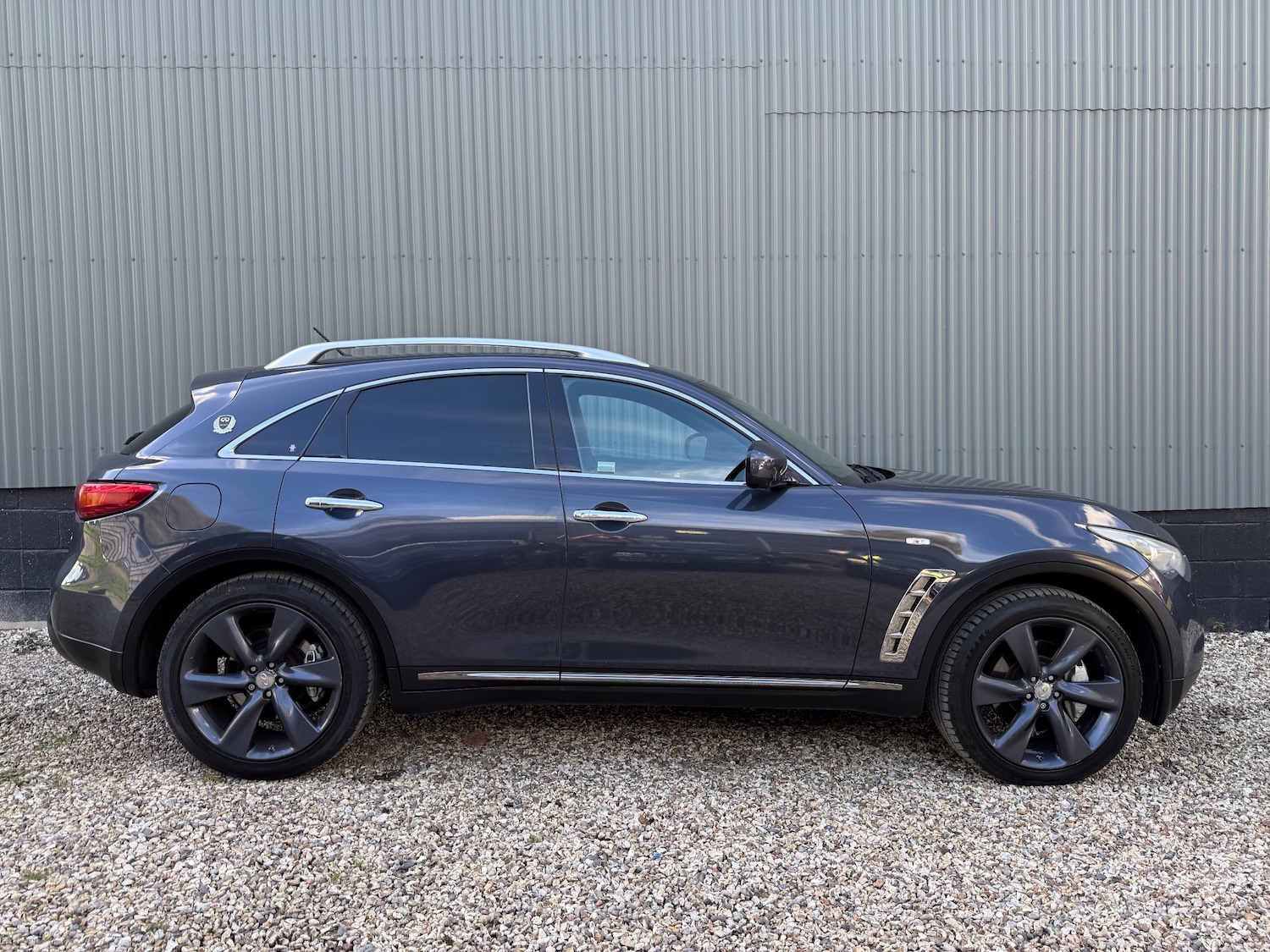 Used Infiniti FX 2010 for sale - 76730224: Photo 3