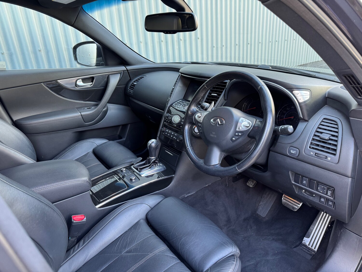 Used Infiniti FX 2010 for sale - 76730224: Photo 6