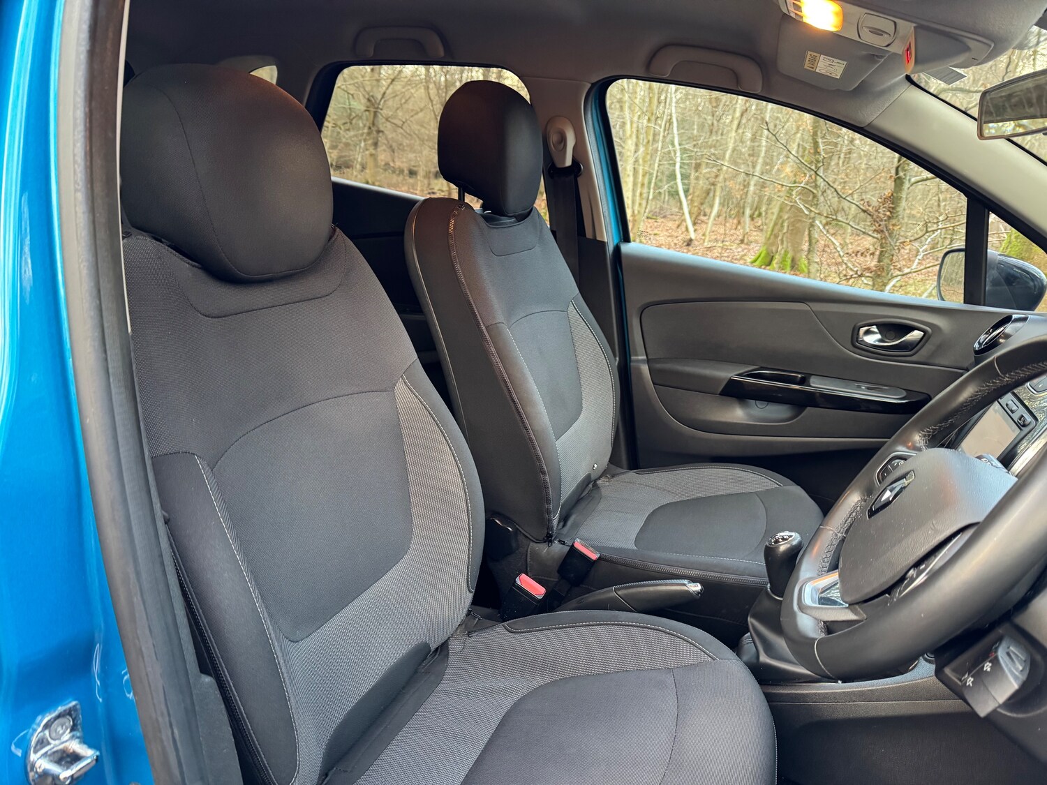 Used Renault Captur 2017 for sale - 77493798: Photo 8