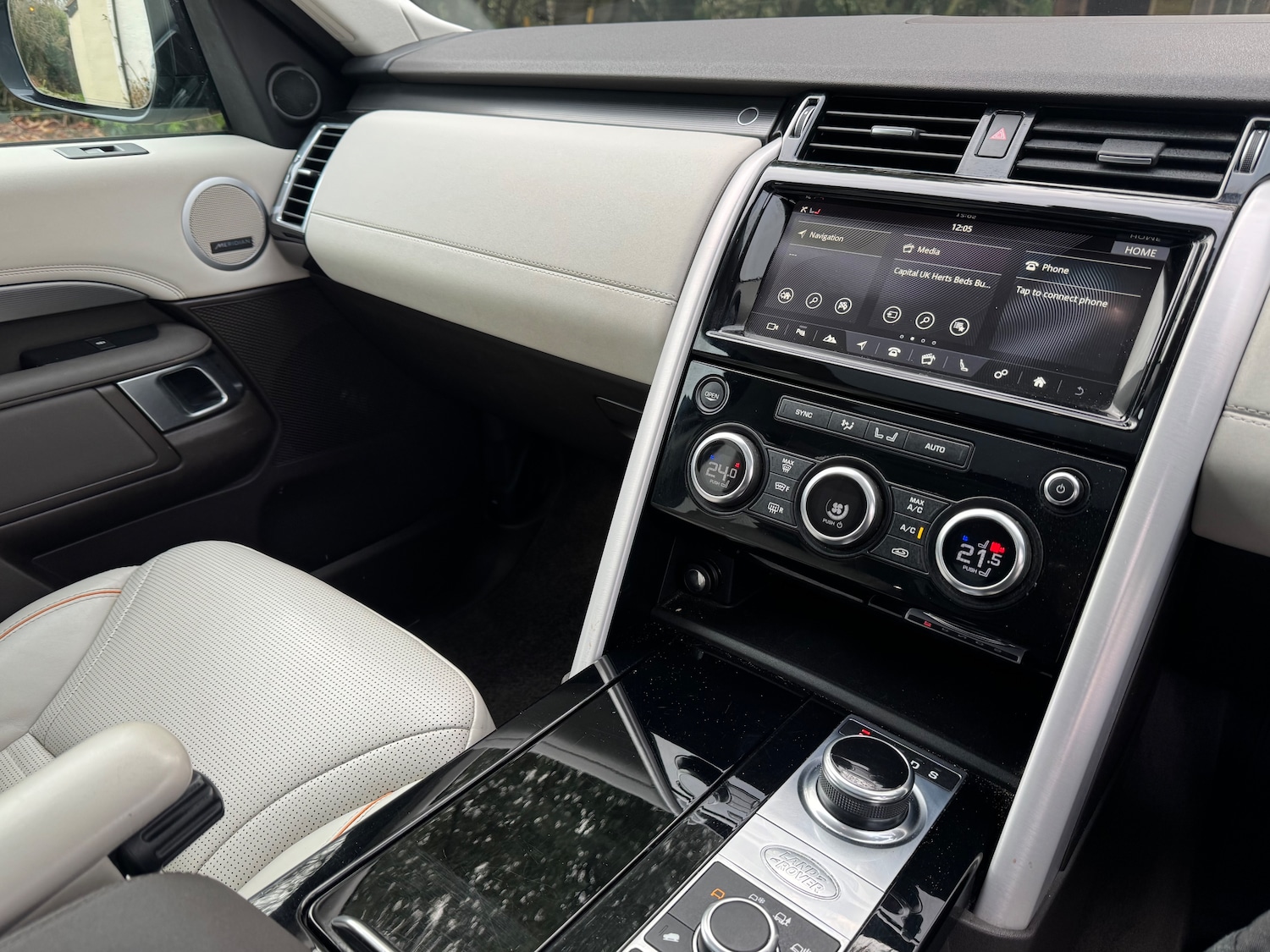 Used Land Rover Discovery 2017 for sale - 76875129: Photo 16