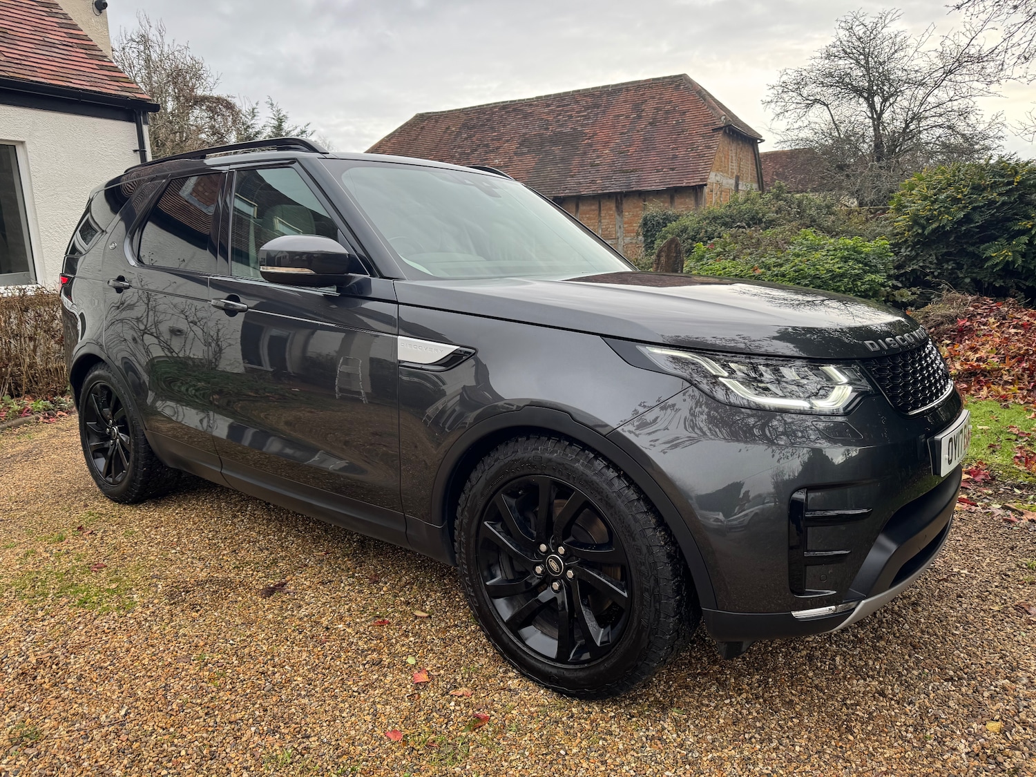 Used Land Rover Discovery 2017 for sale - 76875129: Photo 2