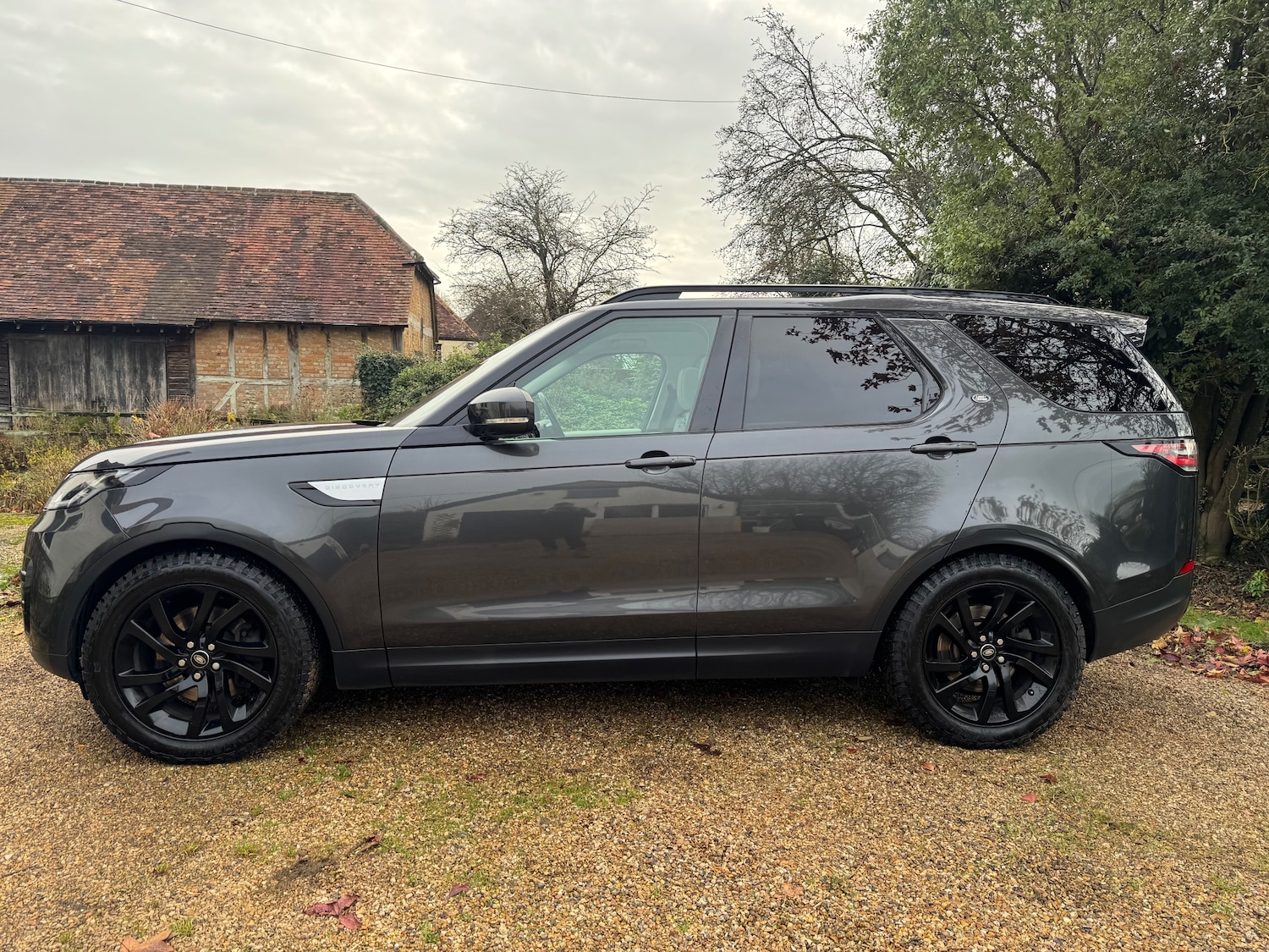 Used Land Rover Discovery 2017 for sale - 76875129: Photo 27