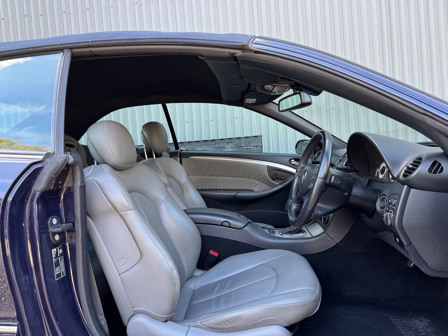 Used Mercedes-Benz CLK 2006 for sale - 76730221: Photo 29