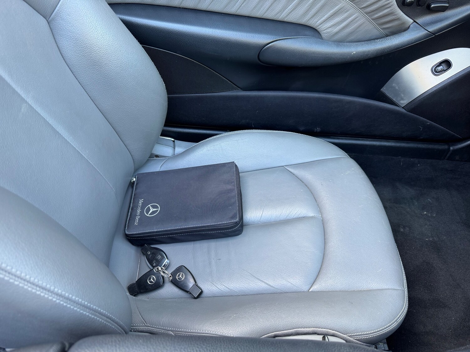 Used Mercedes-Benz CLK 2006 for sale - 76730221: Photo 37