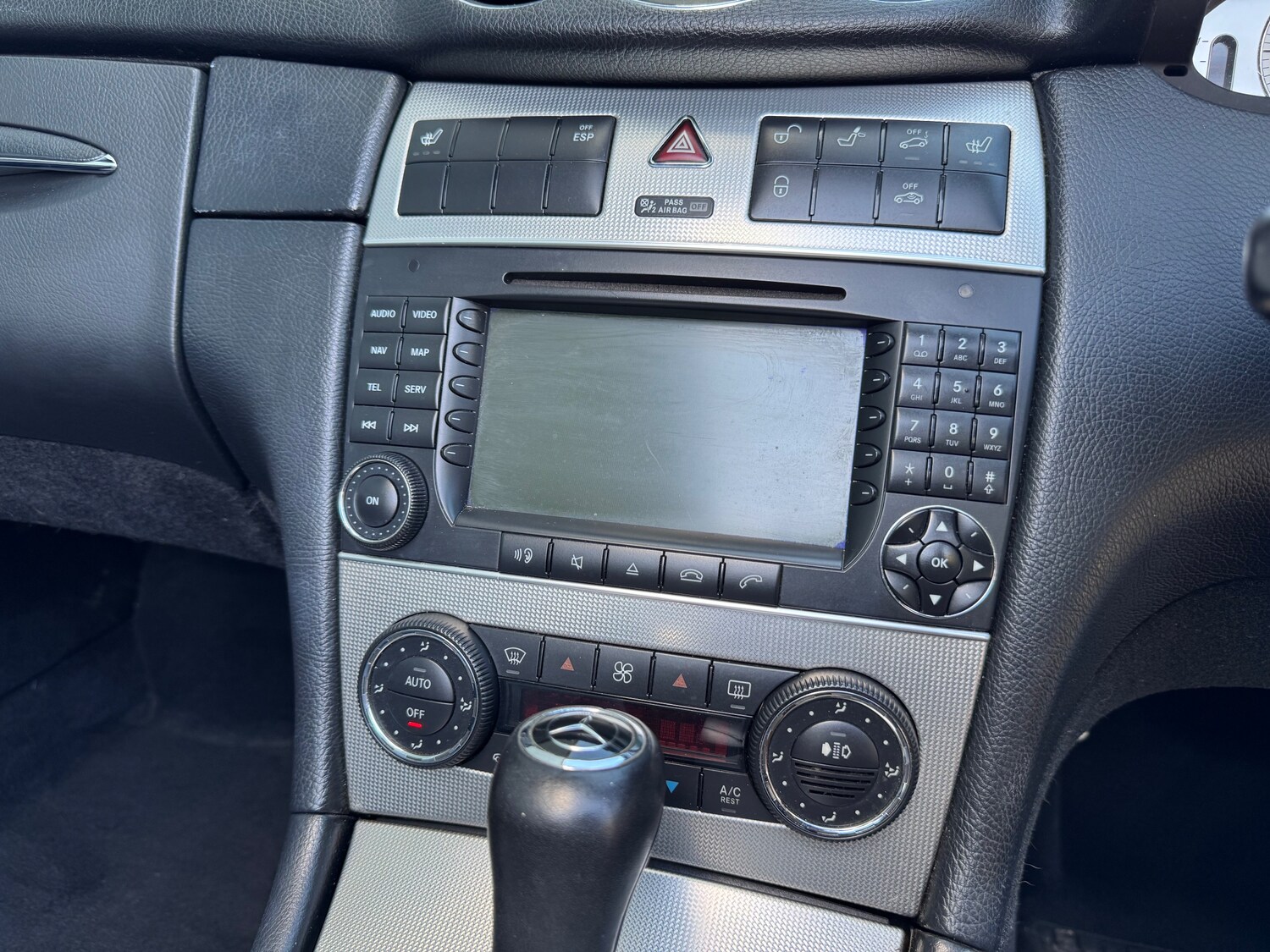 Used Mercedes-Benz CLK 2006 for sale - 76730221: Photo 38