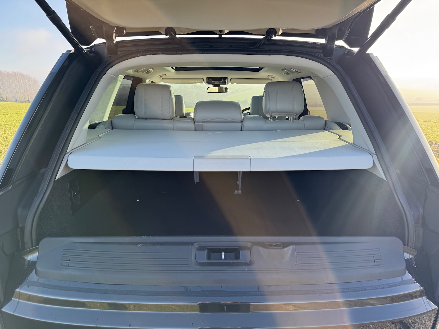 Used Land Rover Range Rover 2015 for sale - 76875132: Photo 12