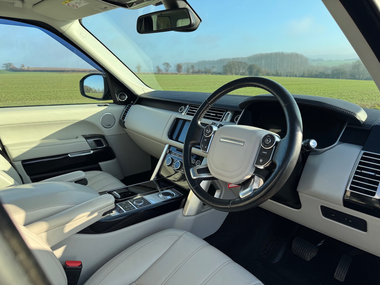 Used Land Rover Range Rover 2015 for sale - 76875132: Photo 6