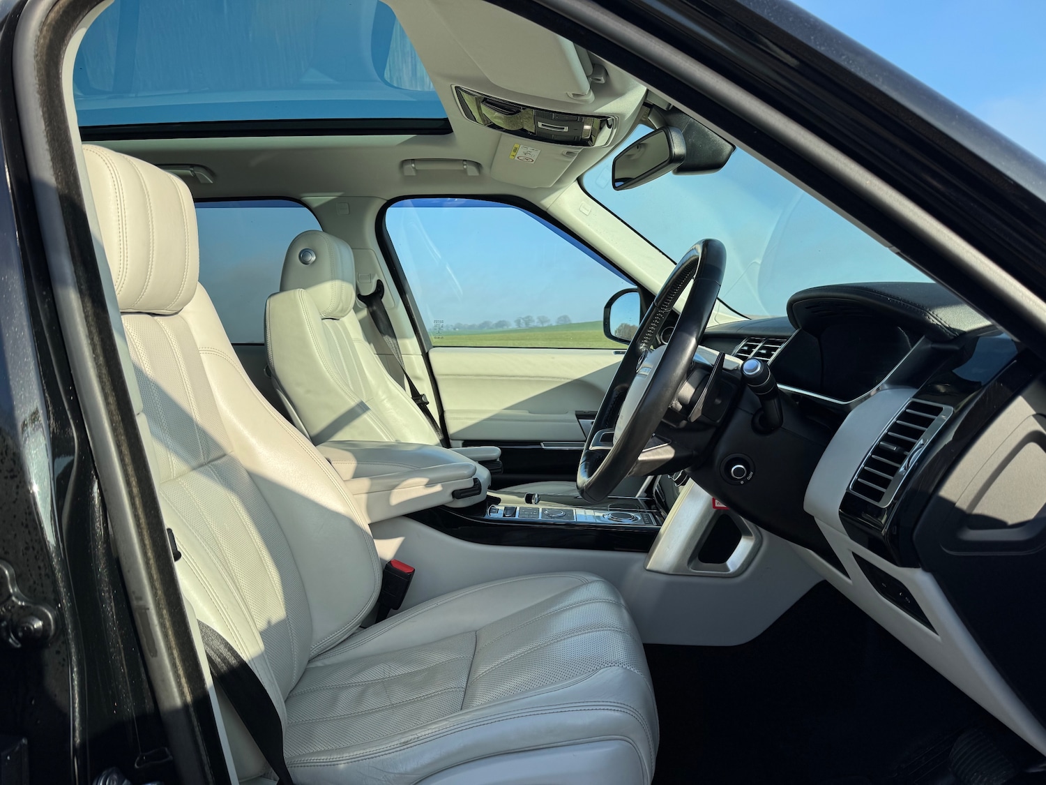 Used Land Rover Range Rover 2015 for sale - 76875132: Photo 7