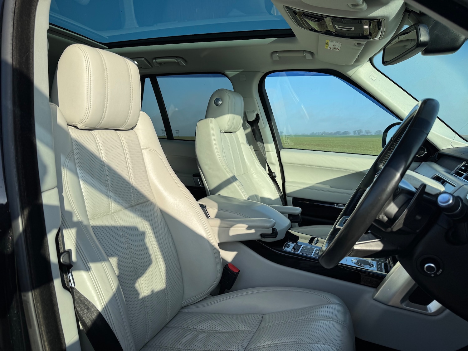 Used Land Rover Range Rover 2015 for sale - 76875132: Photo 8