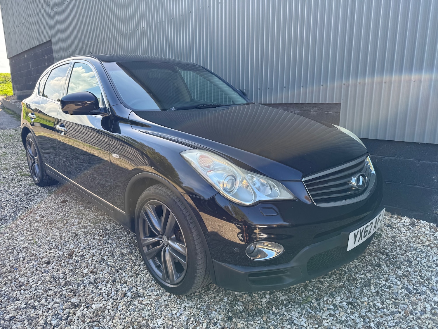 Used Infiniti EX 2013 for sale - 76730233: Photo 1